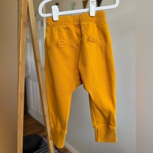 HANNA ANDERRSON X DISNEY | Golden Honey Yellow Joggers